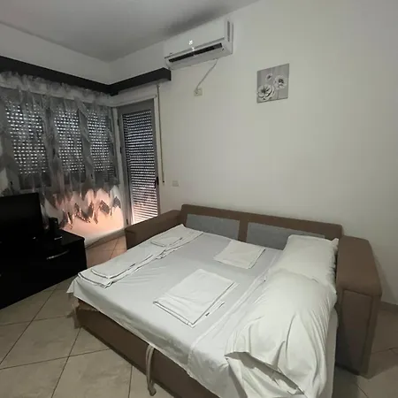 Vlora Central Apartments 公寓
